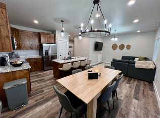 520 N 4th St #3, Ashton, ID 83420