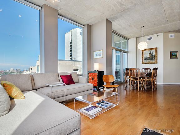 5th image of 700 N Larrabee St APT 1701