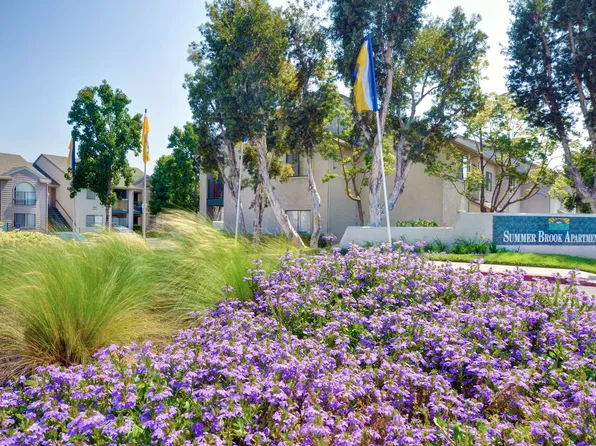 Summer Brook Apartments