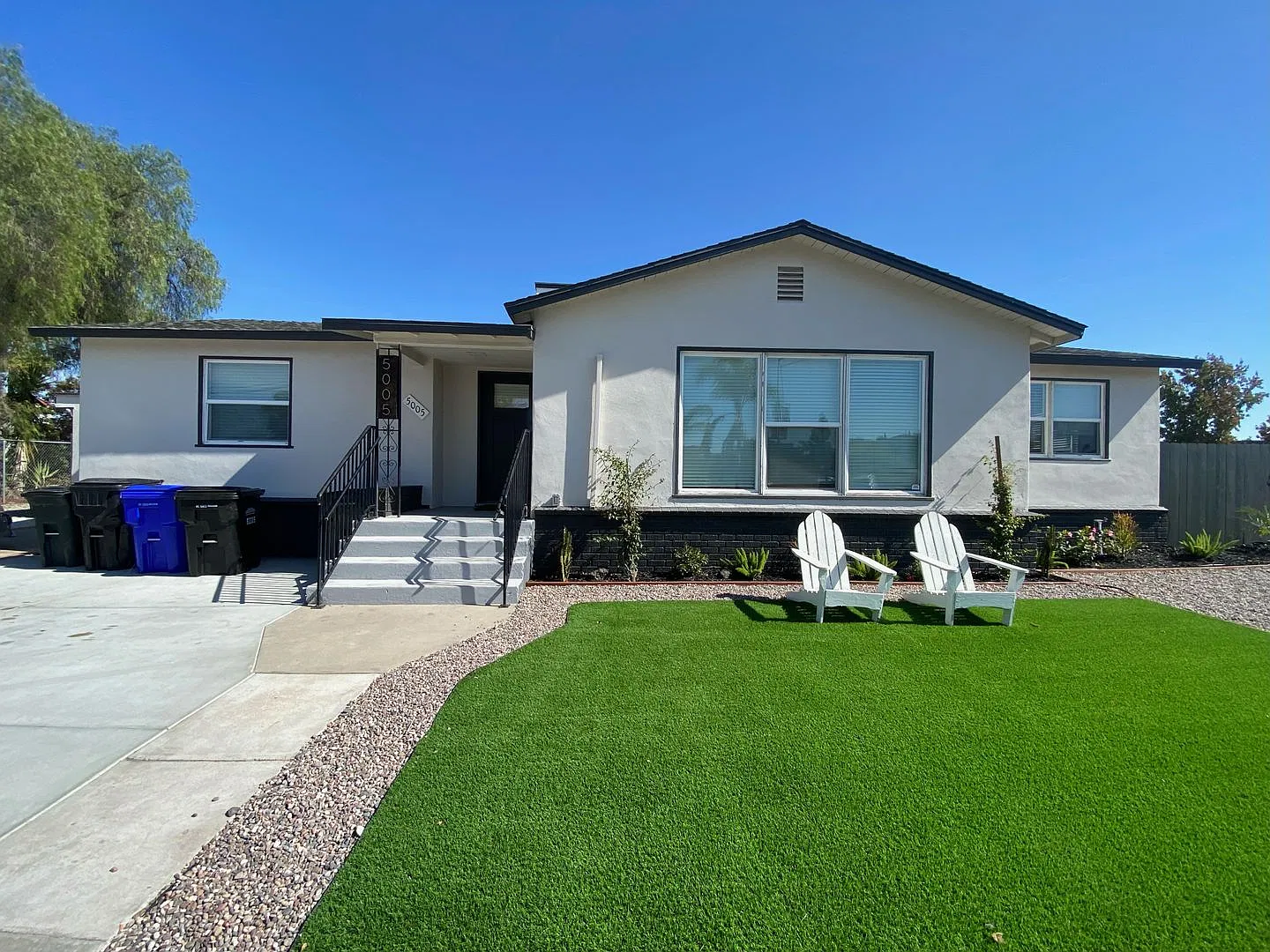 4BD/2BA, Fully Renovated!! — Photo 2
