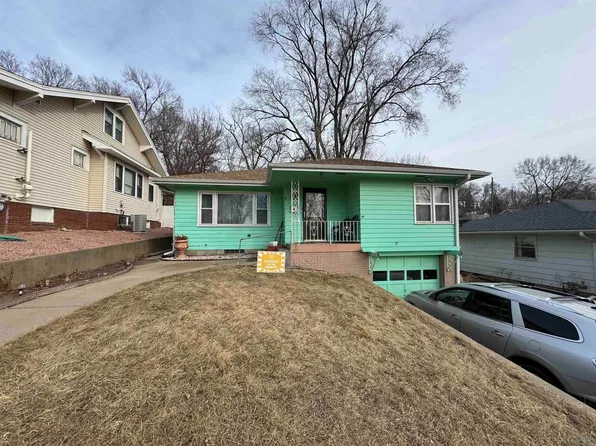 2112 Heights Ave, Sioux City, IA 51104