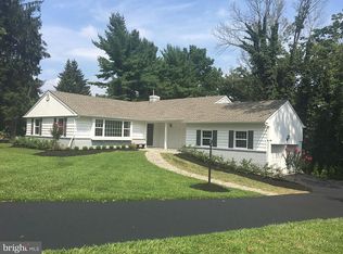 19 Verna Way, Newtown, PA 18940