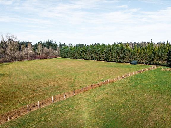 4th image of 8797 Chemainus Rd