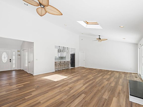 5th image of 57 Bellows Terrace Rd