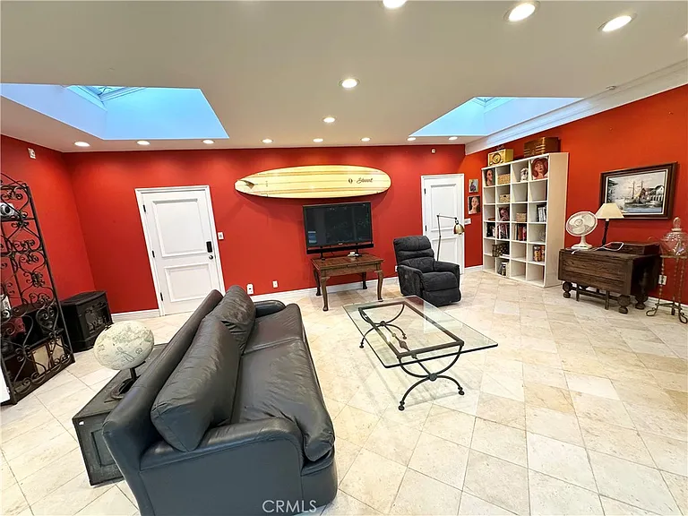 27424 Rainbow Ridge Rd — Photo 17