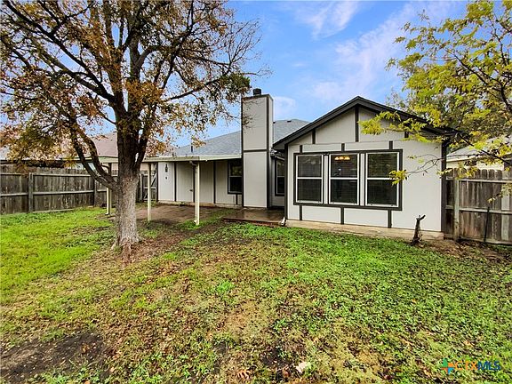 5th image of 4710 Silver Leaf Ct