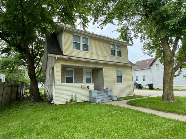 804 S. Morris Ave., 804 S Morris Ave #1, Bloomington, IL 61701