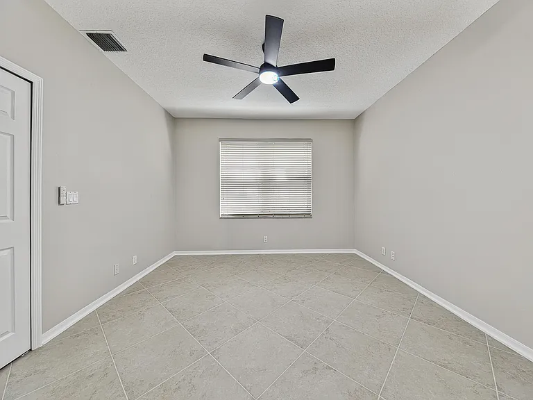 12325 Cascades Pointe Dr — Photo 39