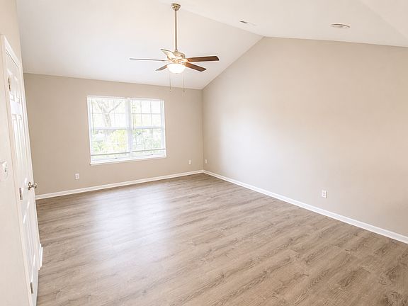 5th image of 1306 Godas Dr