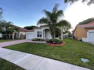 2008 NE 38th Rd, Homestead, FL 33033