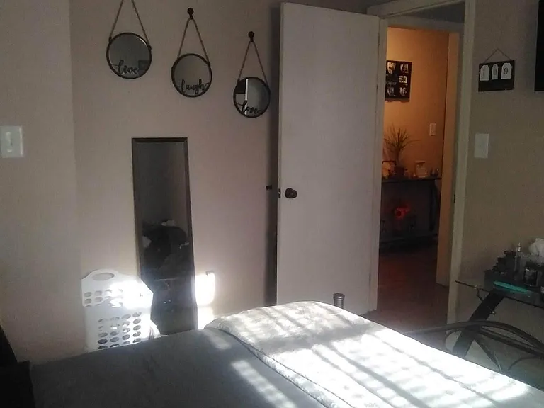 977 Salem Tpke — Photo 4