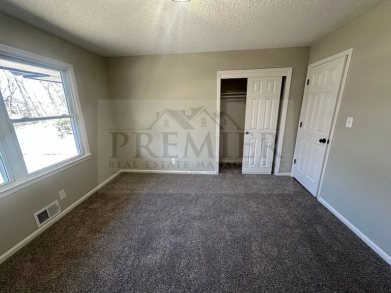 5613 Palmer Ave — Photo 12