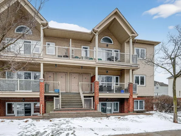 156 Waterbridge Dr #E, Ottawa, ON K2G 7C6