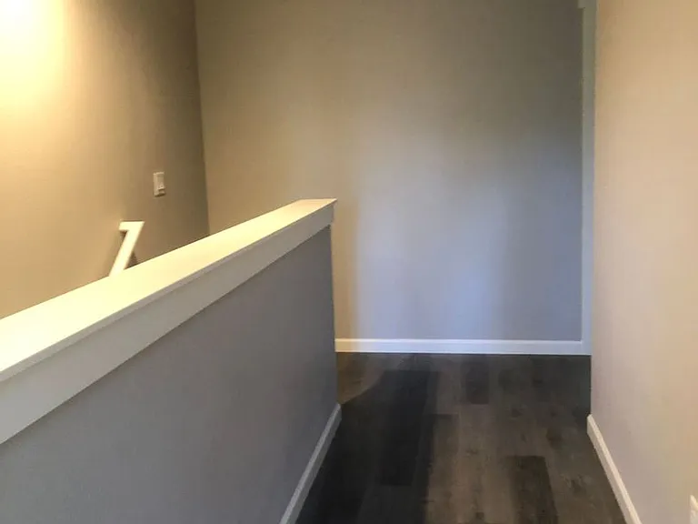 2243 E Main St — Photo 11