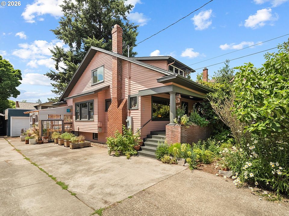 1st image of 1731 NE 37th Ave