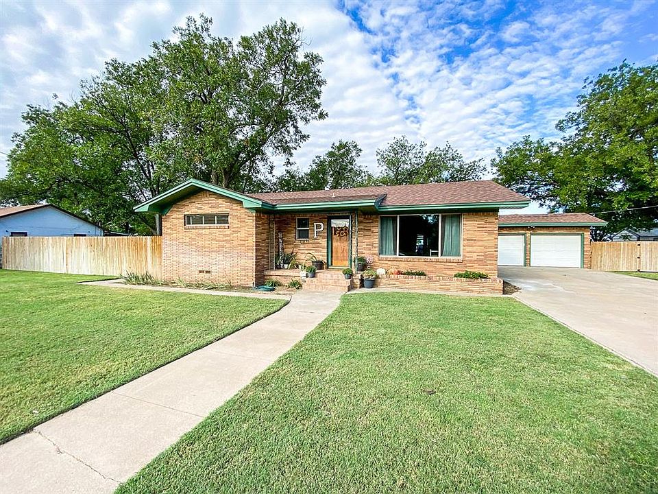 941 N 3rd Ave, Munday, TX 76371 Zillow