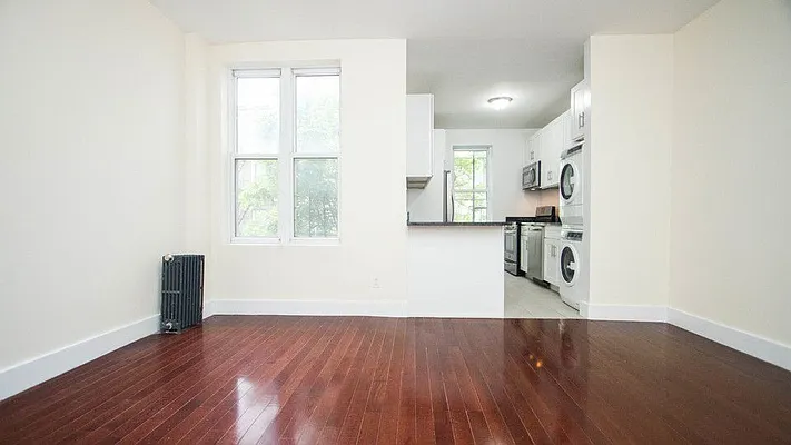Rented by Nooklyn NYC LLC | media 25