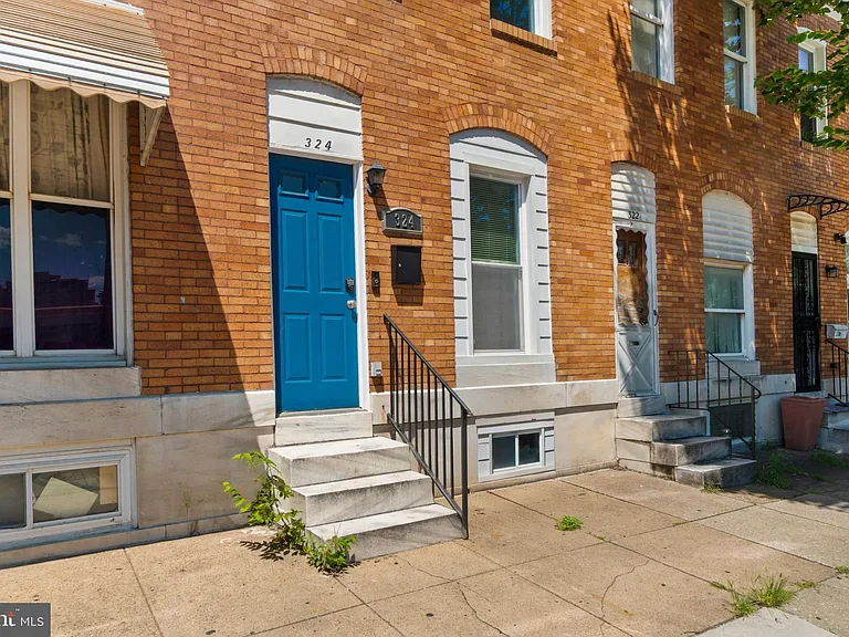 324 Oldham St — Photo 2