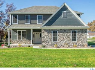 2565 Cherry Lake Rd, Sylvania, OH 43560