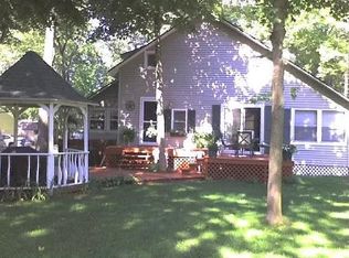 15784 Cherry St, Spring Lake, MI 49456