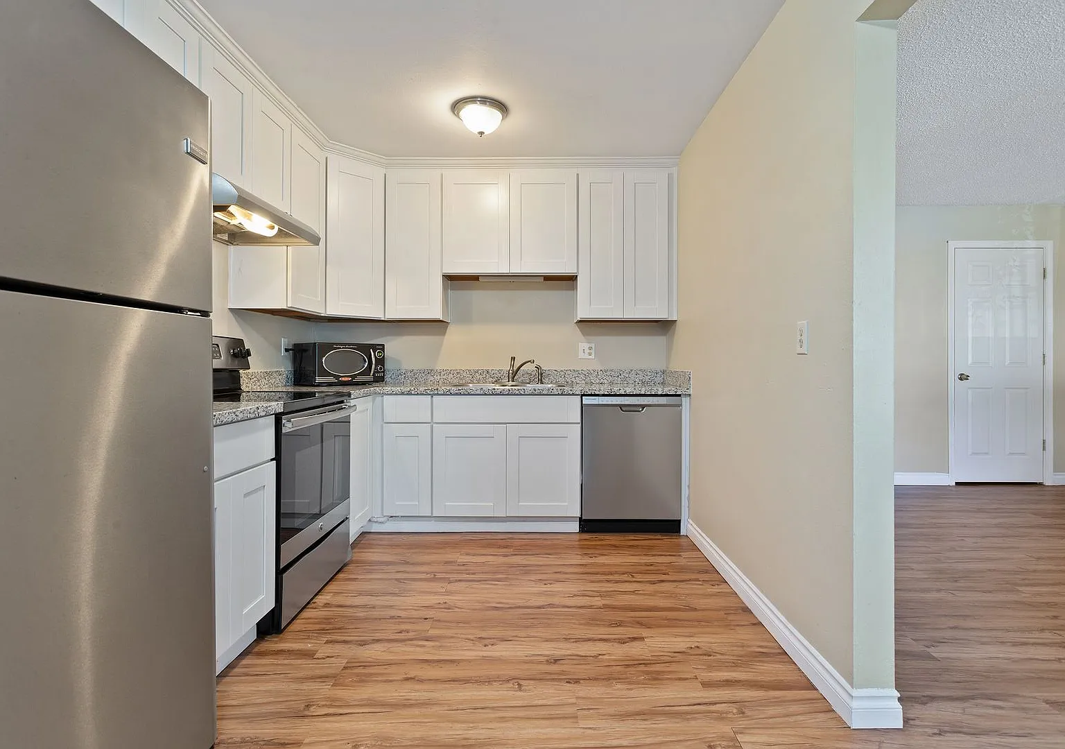 Huber Apartments — Photo 1
