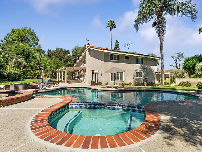 2700 Allman Pl — Photo 39