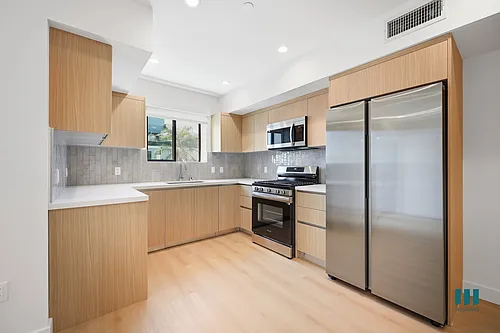 Hi Point Terrace by Wiseman Photo 1