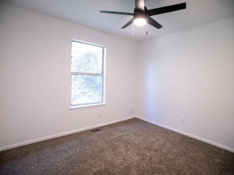 Unit Photo