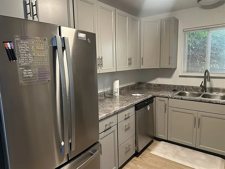 1518 Pole Line Rd — Photo 5
