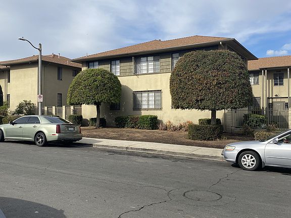 4th image of 4025 West Blvd #4047-A