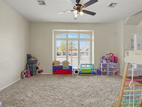 5th image of 8705 N 127th East Ave
