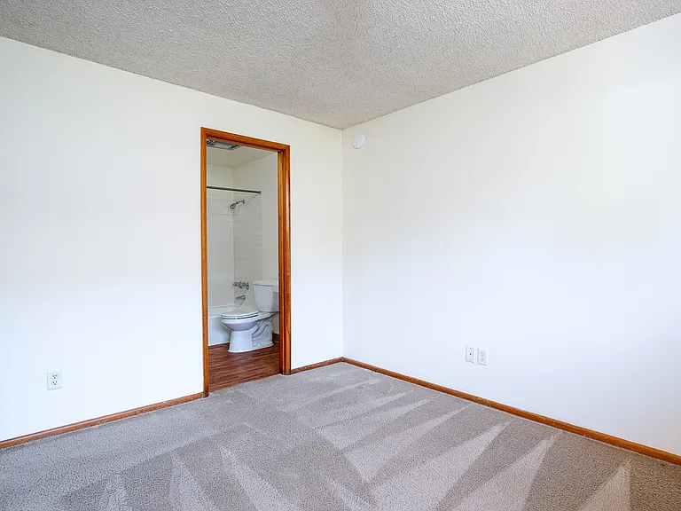 Brandt Apartments — Photo 5