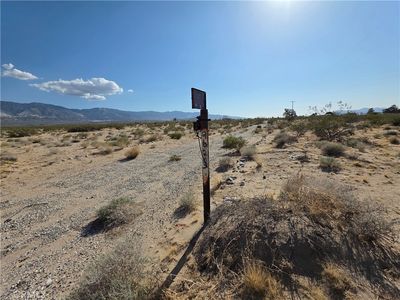 9626 Camp Rock Rd, Lucerne Valley, CA, 92356