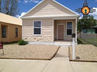 820 S 2nd St, Raton, NM 87740