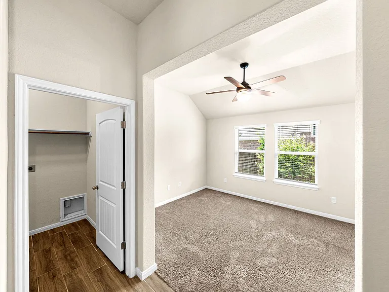 1507 Stony Island Dr — Photo 26