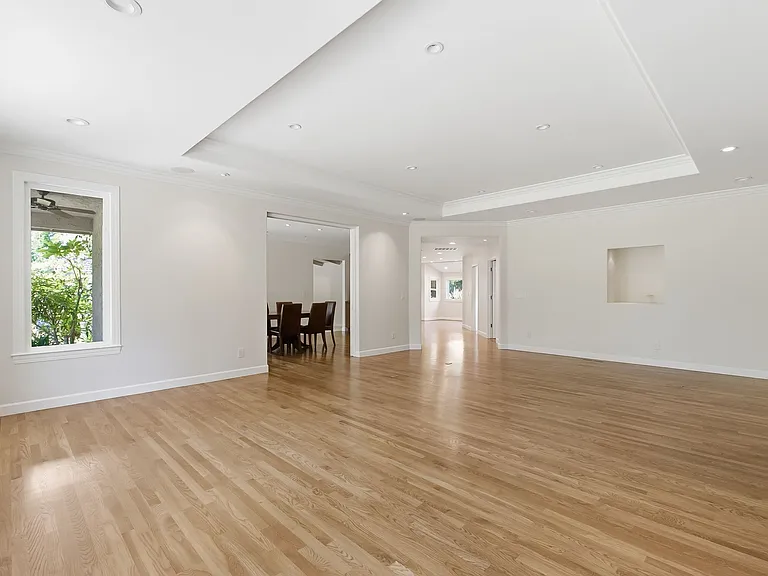13565 Wendy Ln — Photo 26