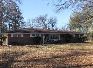 304 McKibbon Ln, Pulaski, TN 38478