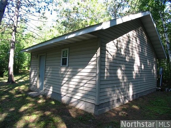 3rd image of 27370 Pine Tree Dr