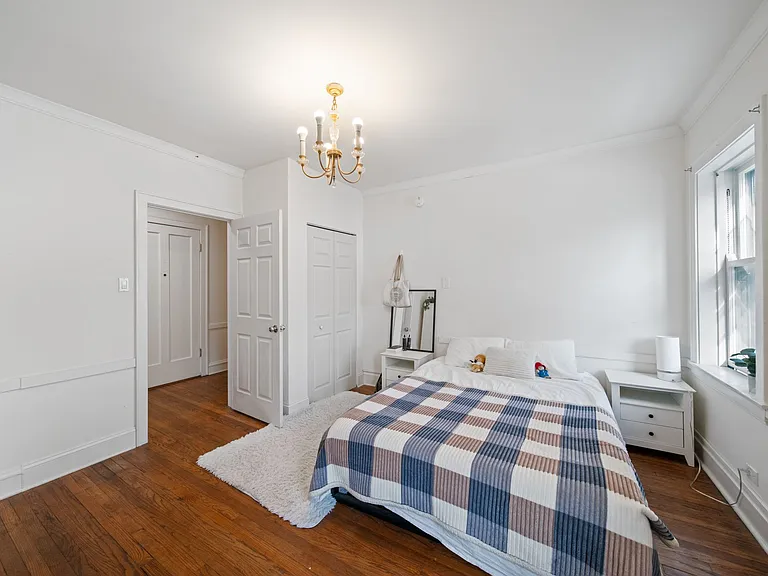 721 Foster St #2E — Photo 10