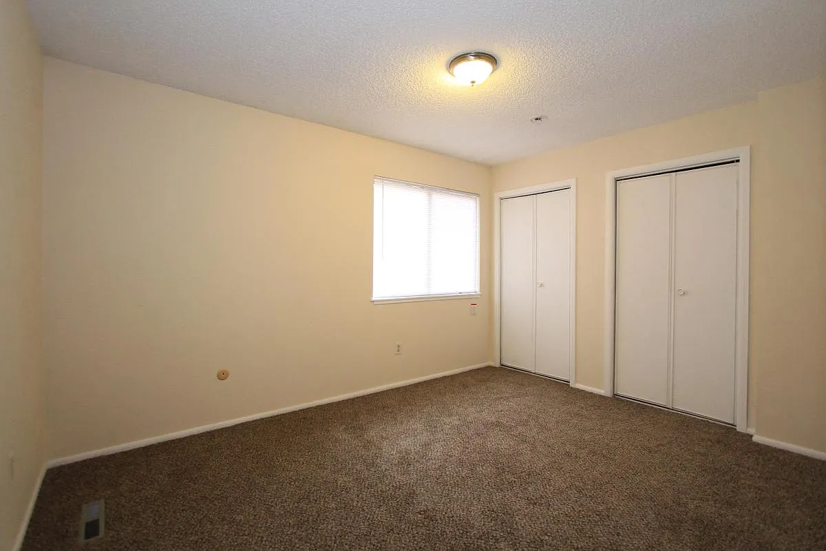 4 bed, 2.5 bath, 1600 sqft, $2,799 — Photo 4