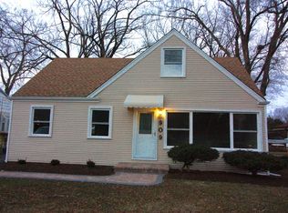 909 W Irving Park Rd, Bensenville, IL 60106