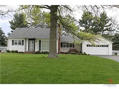 1565 N Riley Hwy photo 1