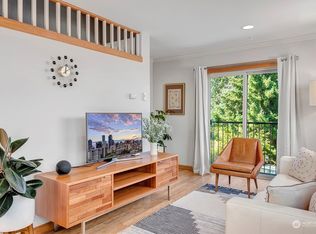 9427 35th Ave SW #A, Seattle, WA 98126