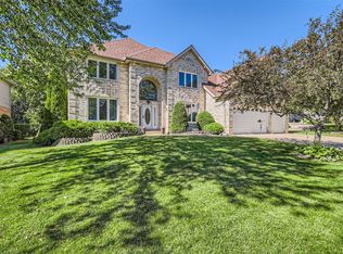353 Carey Ct, Bloomingdale, IL 60108