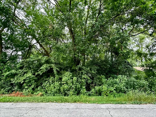 16046 Clifton Park Ave, Markham, IL 60428