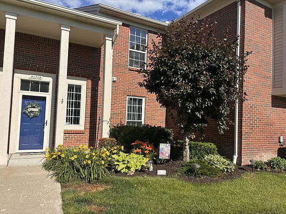 2nd image of 51713 Adler Park Dr W