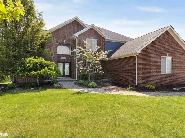 54934 Danielle St, New Baltimore, MI 48047