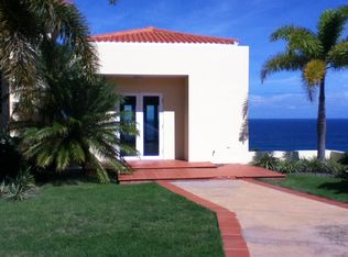 4 Mirador Del Cielo Cliff Street, Isabela, PR 00662