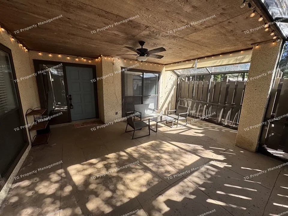 10355 Bigtree Ln