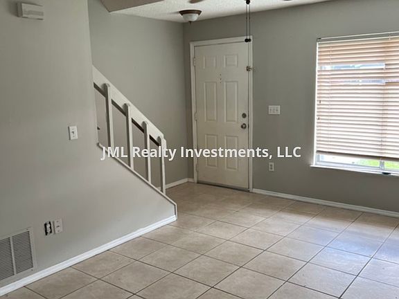 2nd image of 100 Kristi Ann Ct